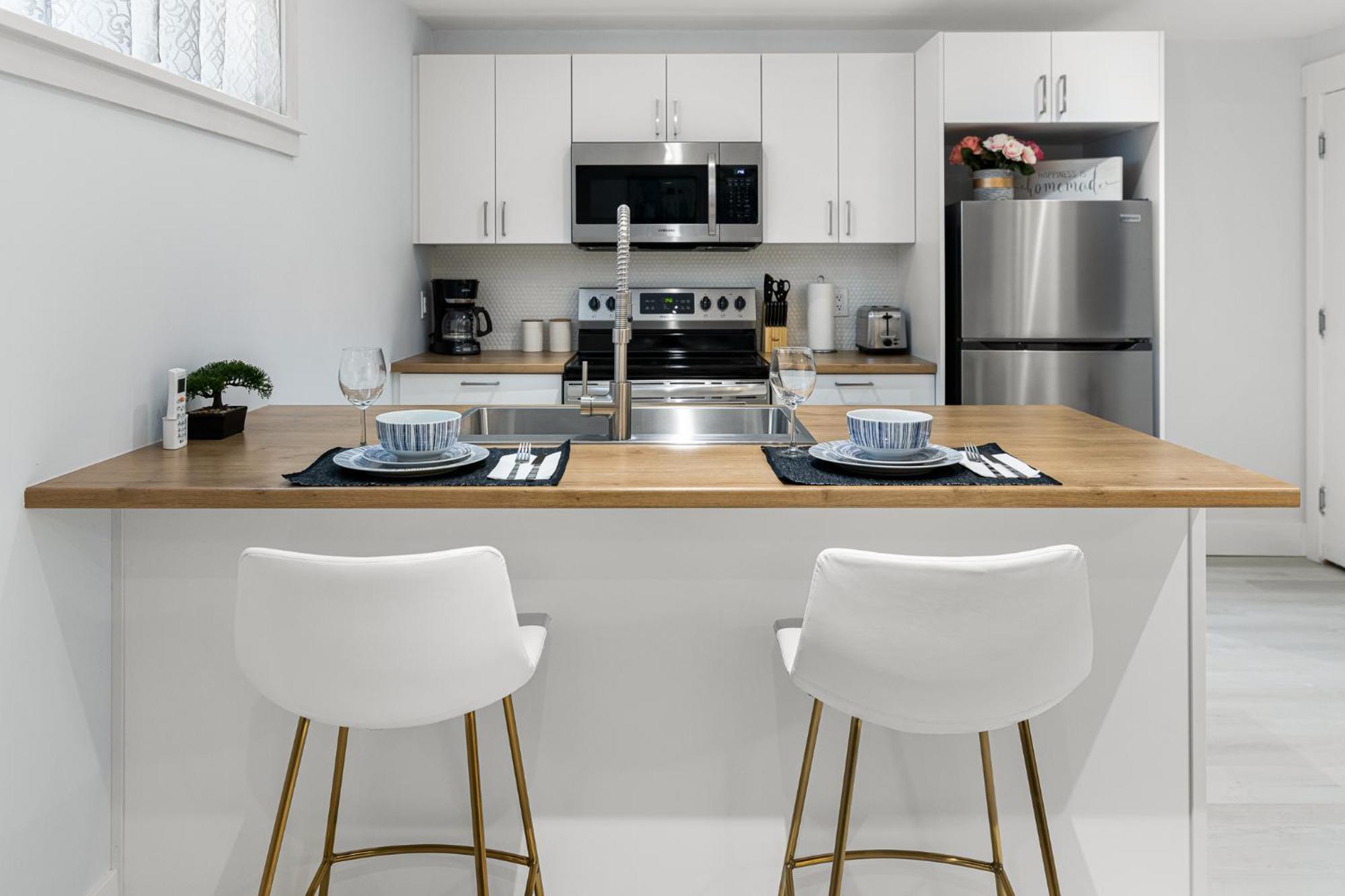 Beautiful 1 Bedroom Apartment - Private Entrance 蒙古顿 外观 照片